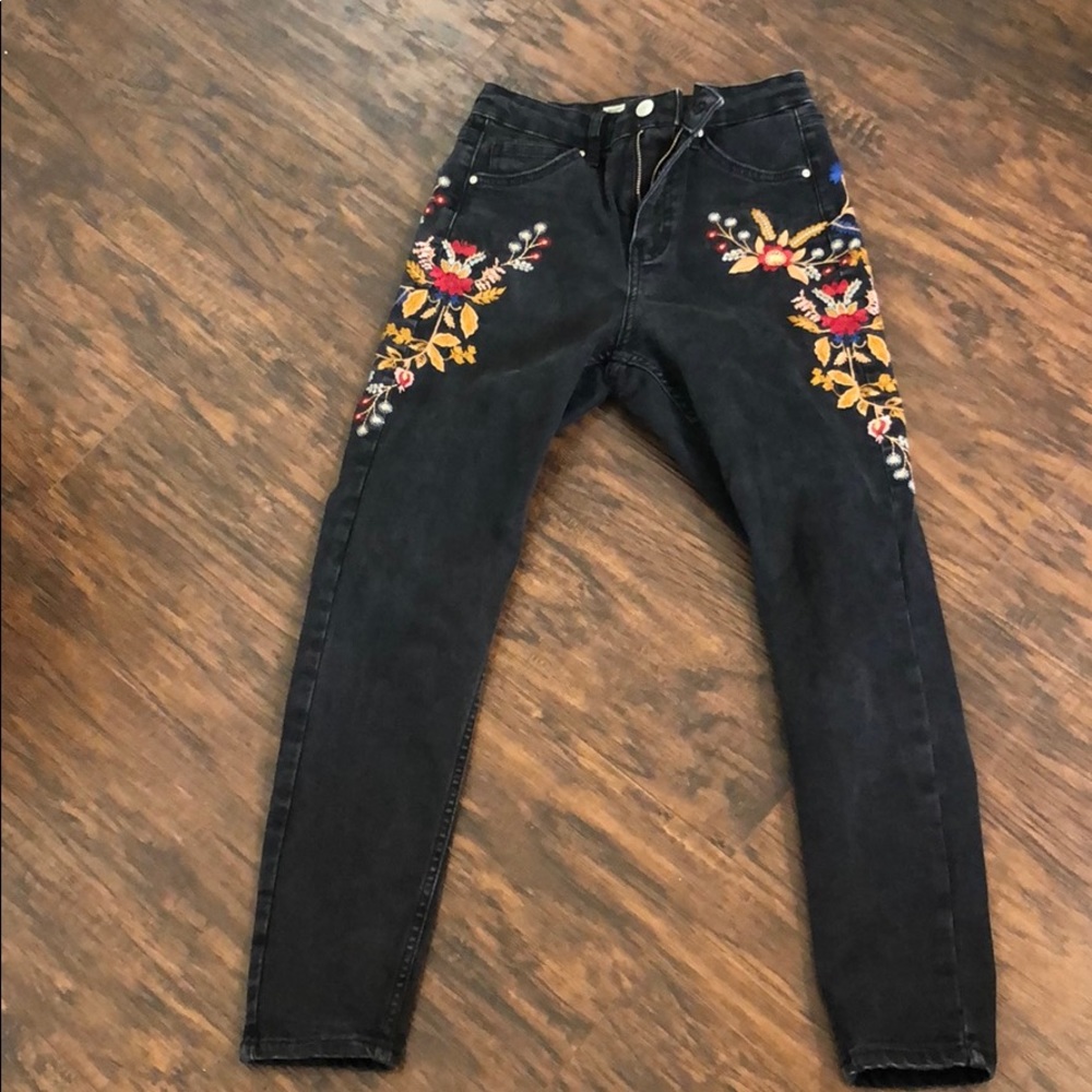 Topshop Black Jamie Moto Embroidered Jeans